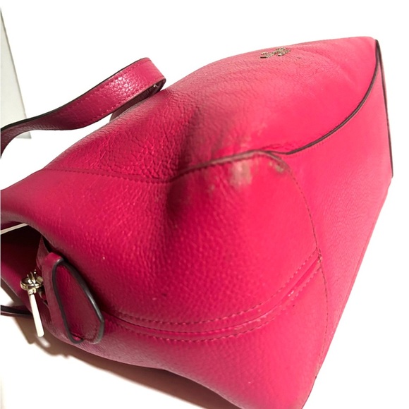 Kate Spade Pink Shoulder Bag with Modern Design - Picture 4 of 11